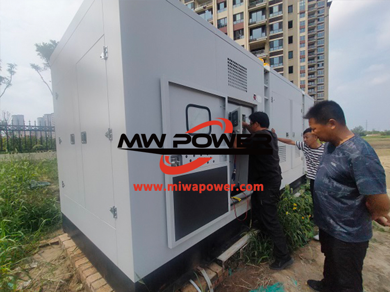 El generador Weifang de 800kw fue enviado a Sichuan para su instalación y entrega.